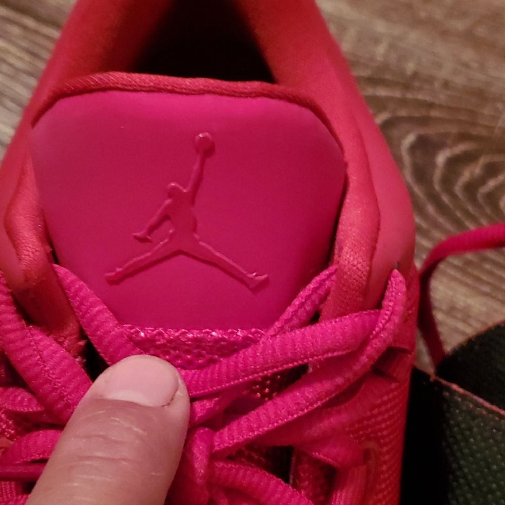 JORDAN SHOES - Picture 5 of 8